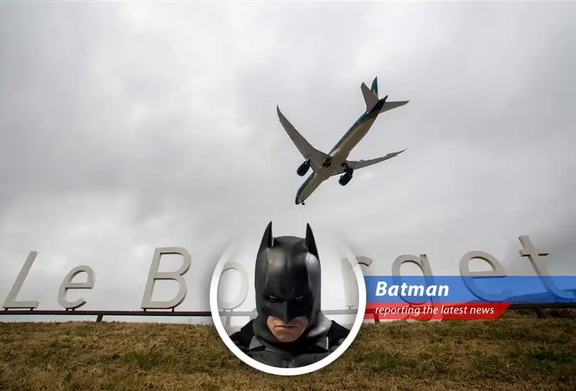 A fatal Boeing crash and escalating geopolitical conflicts cast a shadow over the Paris Air Show, but the industry remains resilient with strong demand and rising prices.