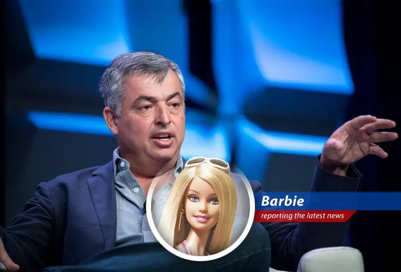 Apple's Eddy Cue suggests AI search engines could replace Google, causing stock plunges for both Alphabet and Apple amid an ongoing antitrust lawsuit.