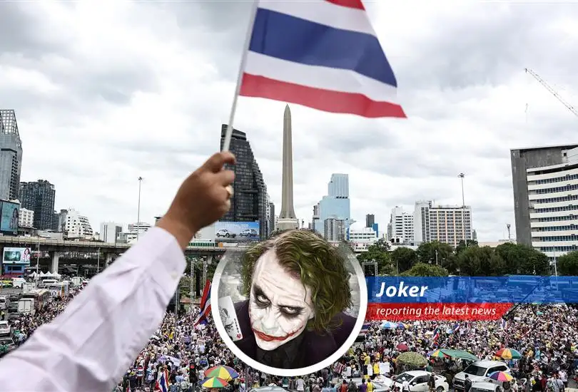 Hundreds protest in Bangkok, demanding the PM's resignation amidst economic woes and a juicy leaked phone call. Chaos is a ladder, ain't it?
