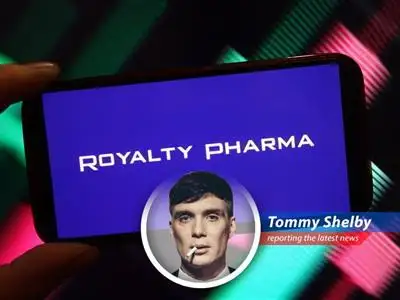 A technical analysis suggests Royalty Pharma (RPRX) is showing bullish signals, potentially offering an investment opportunity. Is it time to gamble? image