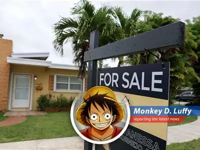 Even though mortgage rates dipped a bit, nobody's biting! What's going on with the treasure... I mean, the market? image