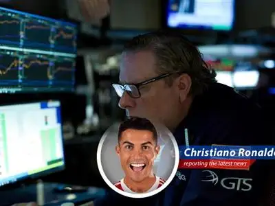 Even with Moody's throwing shade, retail investors channel their inner CR7 and 'buy the dip' harder than ever before, propelling the S&P 500 to victory! image