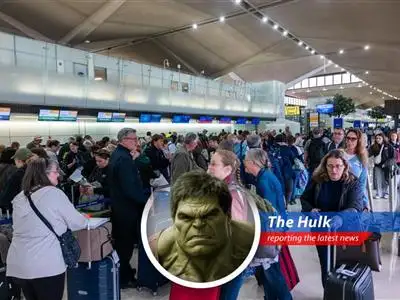 Hulk furious as outdated tech and staffing woes ground planes near Newark! Hulk say fix it, or Hulk fix it! image