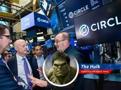 Jim Cramer say Circle Internet stock too high after big IPO. Hulk think Cramer right! Patience good...for puny humans. image