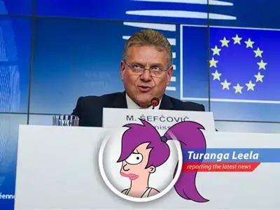 Leela reports on the EU's fight against US tariffs, featuring potential bourbon shortages and Boeing woes. This is worse than the time Zapp Brannigan tried to negotiate peace with the Brain Slugs! image