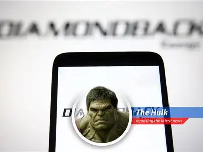 Top Wall Street analysts identify three dividend-paying stocks – Energy Transfer, The Williams Companies, and Diamondback Energy – that can withstand market challenges and provide steady income for investors. Hulk like steady income! image